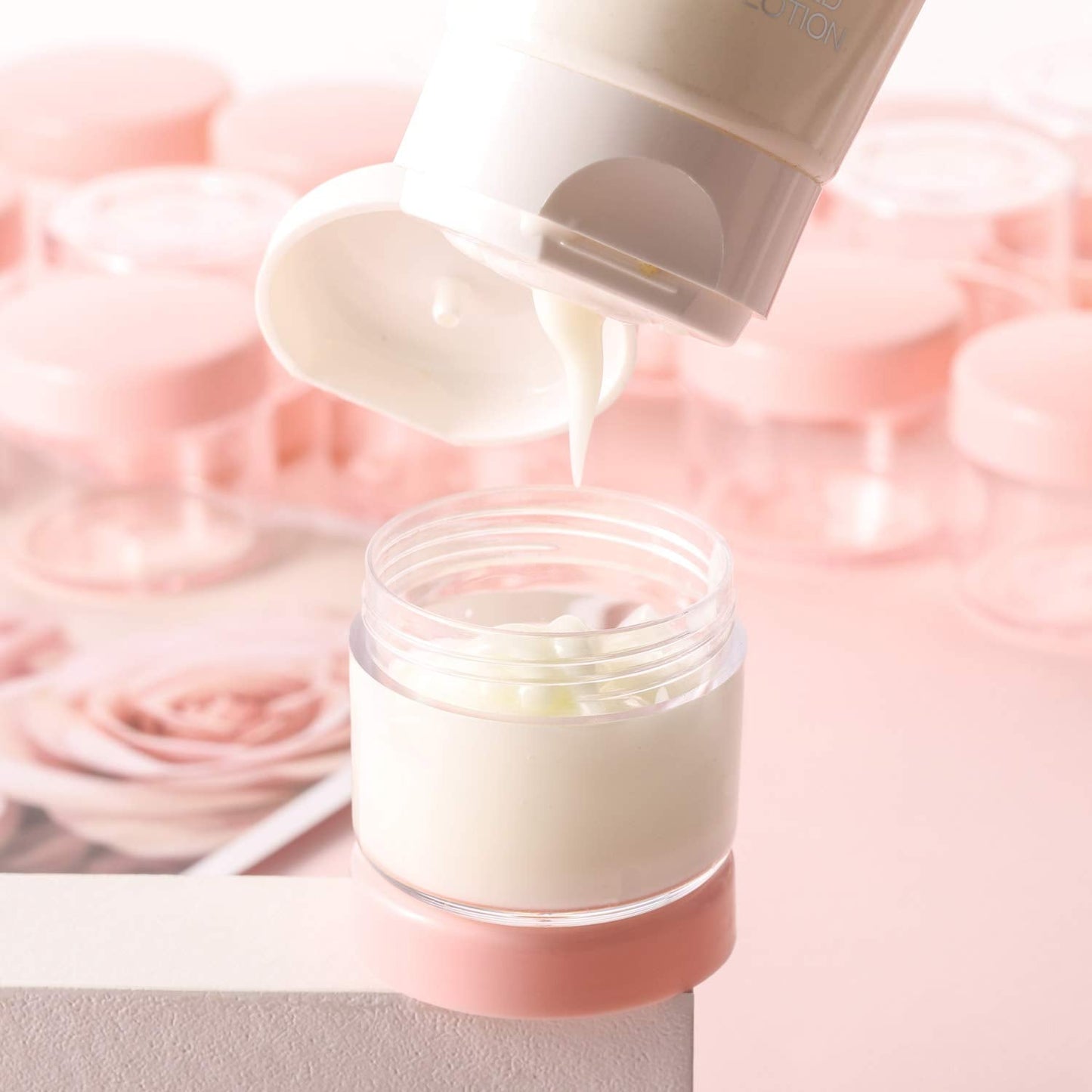 Refillable Cosmetic Sample Jars - 100 Pack 20g (0.7oz) Pink Small Travel Containers with Lids + 10 Mini Makeup Spatulas - BPA Free