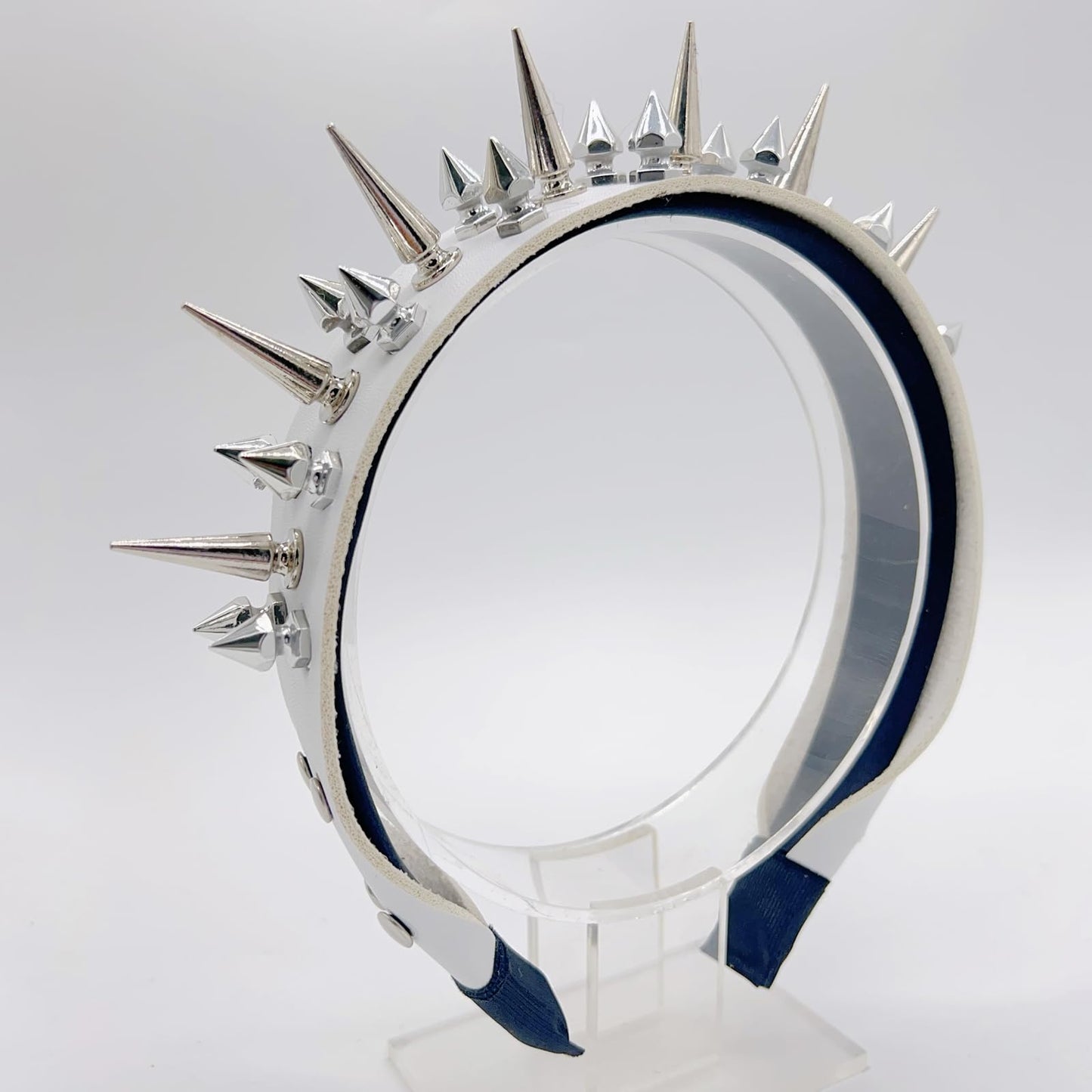 Mxdreoil Women Steampunk Spikes Headband PU Leather Women Headband Gothic Headband (BS White2)