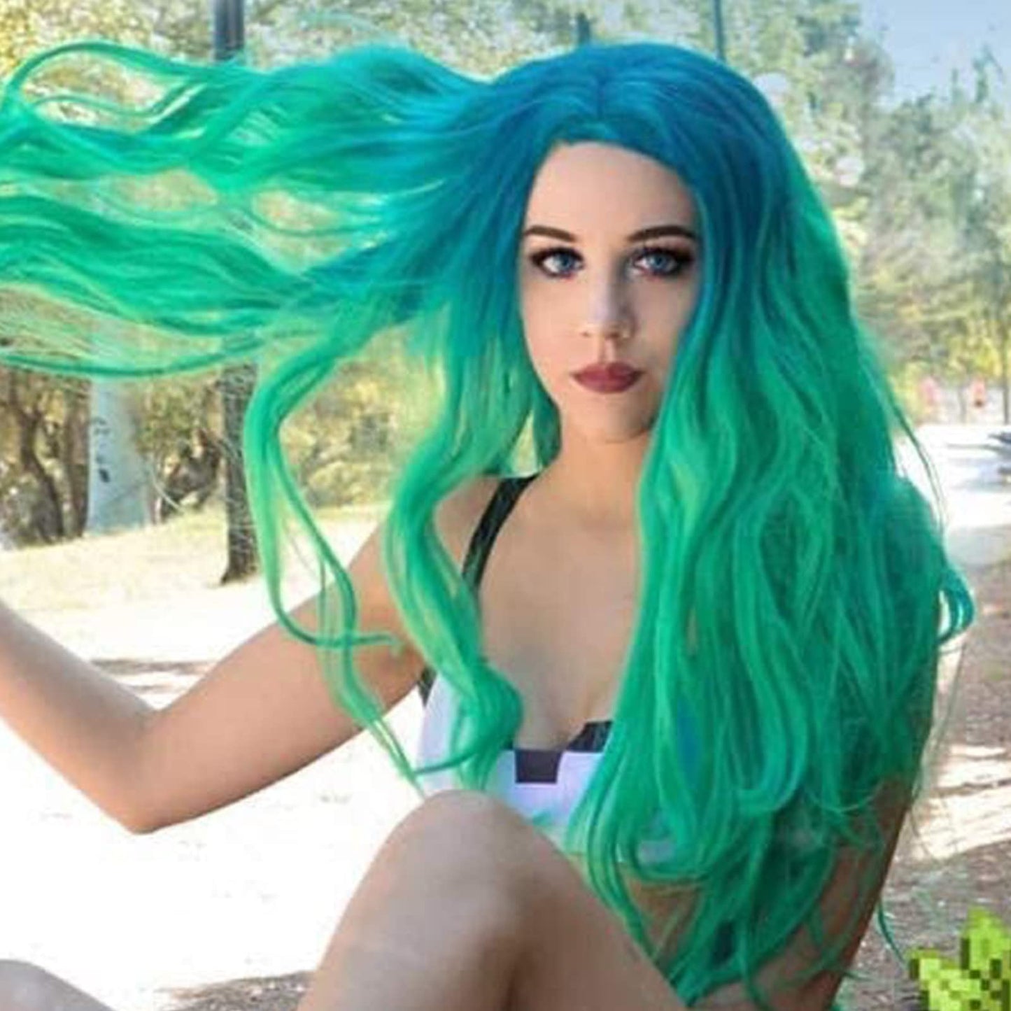 Long Green 2T Ombre Body Wave Synthetic Lace Front Wigs for Women Free Part Natural Hairline Glueless Wigs Light Green Ombre Green Body Wave Curly Heat Resistant Fiber Hair Replacement Wig Cosplay
