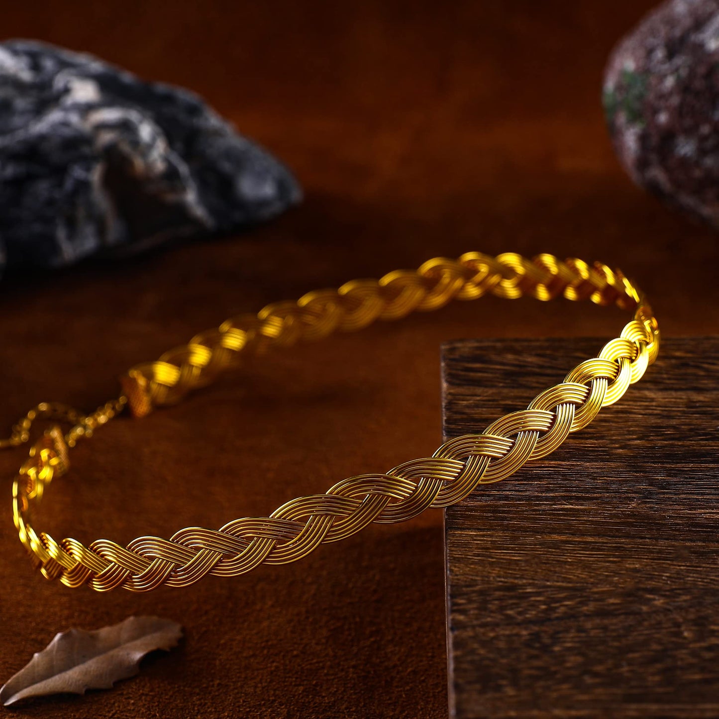 CoTeeZa Renaissance Medieval Fairy Circlet - Fantasy Elf Celtic Braided Cosplay Headpiece Viking Crown Retro Headband Gold Hair Acccessories Wedding Vintage Tiara for Masquerade Carnival LARP