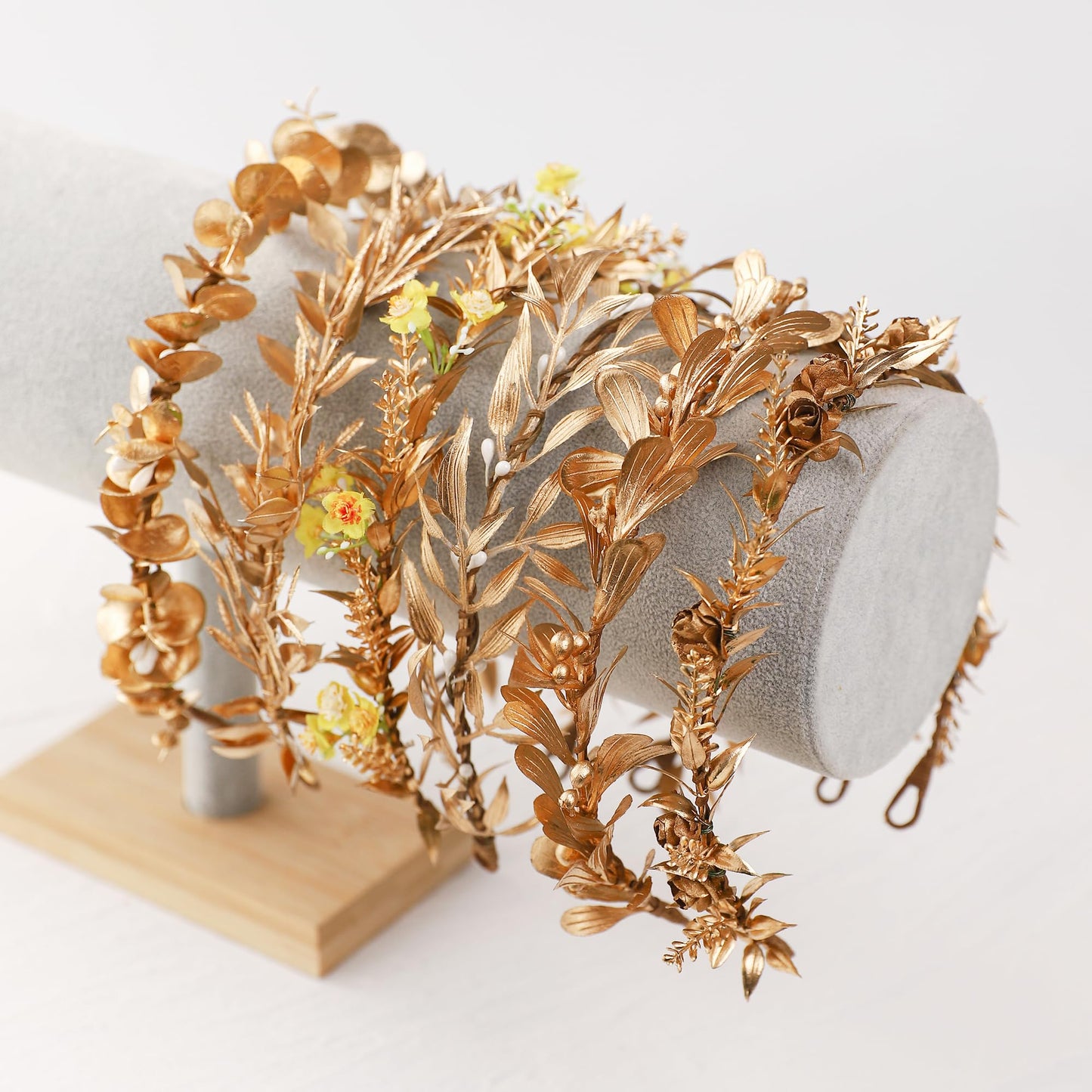 KorViSHOW Gold Leaf Headpiece Greek Goddess Bridal Hairband Golden Leaf Flower Crown Fairy Headwear for Women Girls Party Decoration Wedding Bride Accessories