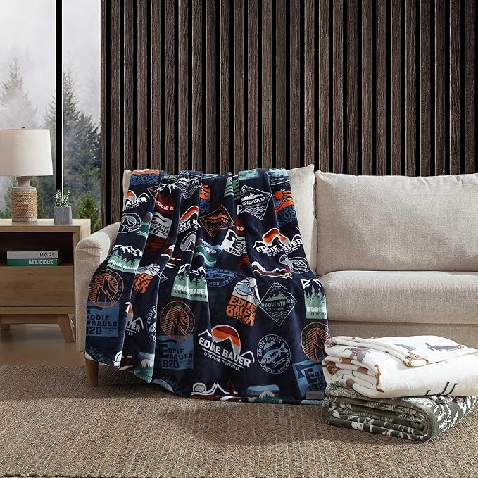 Eddie Bauer - King Blanket, Ultra Plush Bedding, Lightweight Home Decor for All Seasons (Dogs with Scarves White, King)