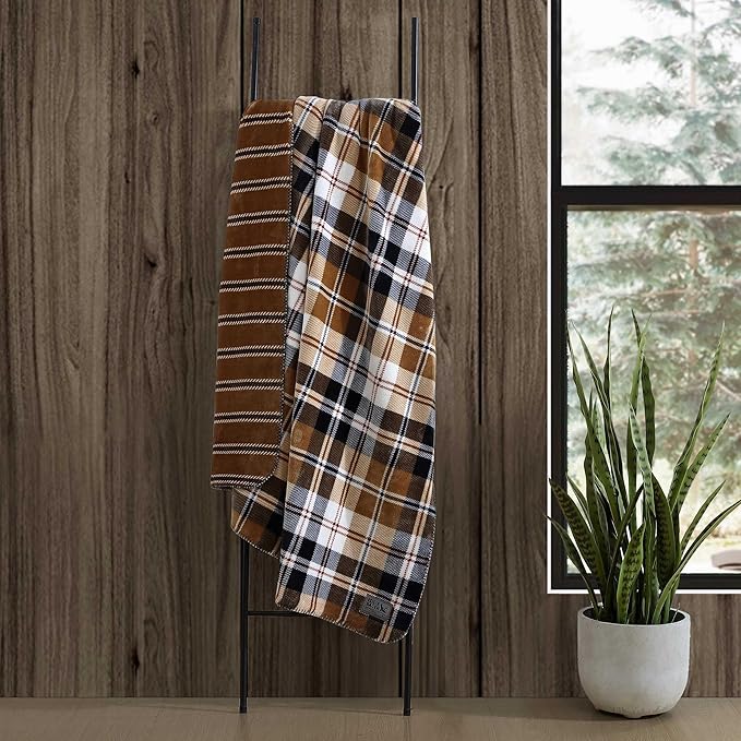 Eddie Bauer - King Blanket, Reversible Plush Bedding, Plaid Home Decor, Oeko-Tex Certified (Tralhead Plaid Beige, King)